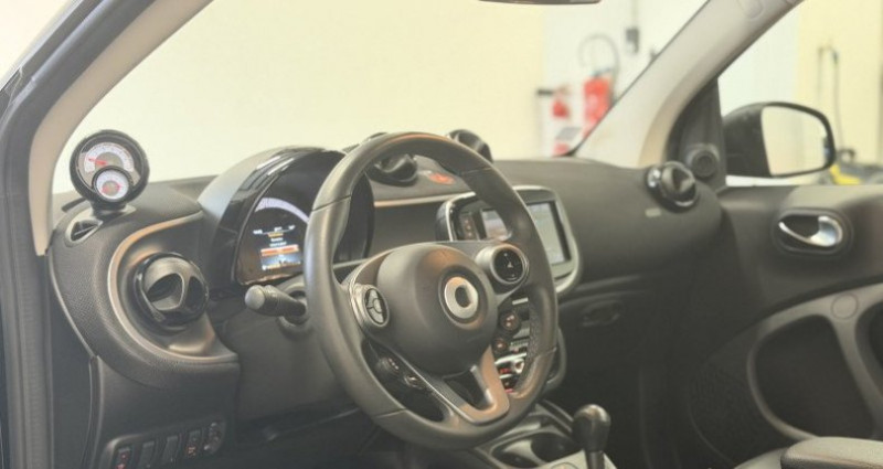 Smart Fortwo COUPE 71CH PRIME TWINAMIC  occasion � Mont�vrain - photo n�7