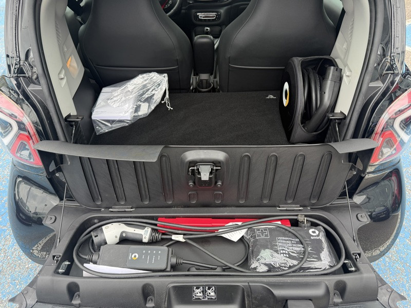 Smart Fortwo Coupe electric drive / EQ Prime 82 ch  occasion  LAXOU - photo n10