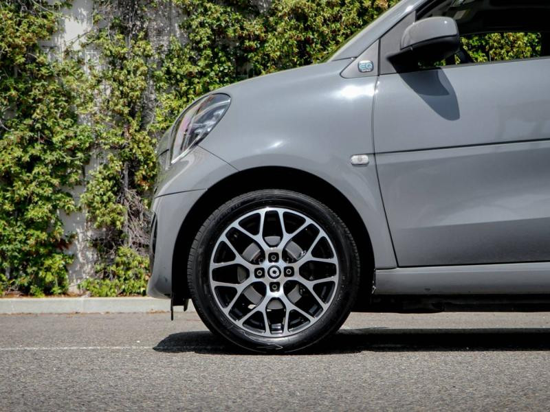 Smart Fortwo Coupe EQ 82ch prime  occasion  MONACO - photo n7