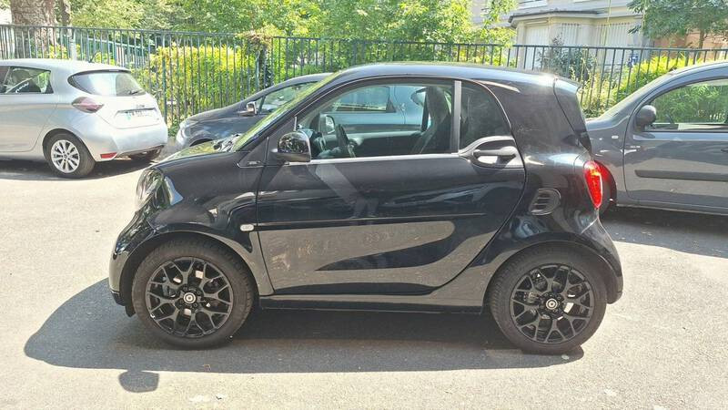 Smart Fortwo COUPE Fortwo Coupé 0.9 90 ch S&S BA6  occasion à PARIS - photo n°9