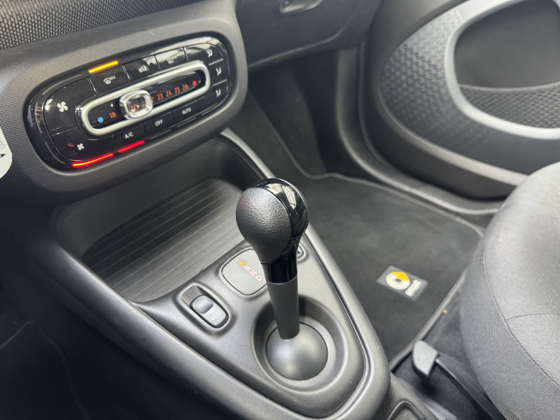 Smart Fortwo EQ 82 CH PASSION  occasion  Colomiers - photo n19