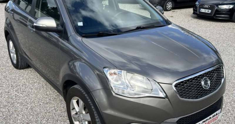 Ssang yong Korando II 200 e-XDi Confort 2WD  occasion  Roncq - photo n2