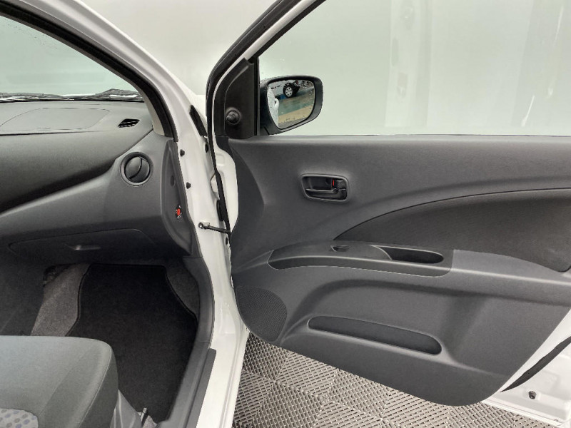Suzuki Celerio Celerio 1.0 VVT Avantage  occasion  Saint-Quentin - photo n20