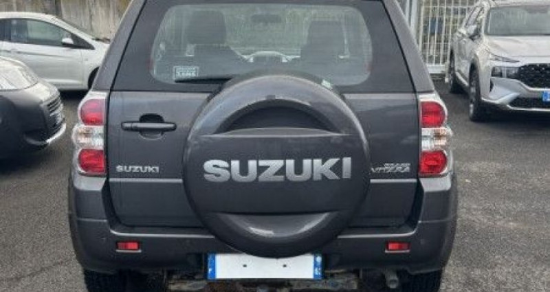Suzuki Grand Vitara 1.9 DDIS 3P 2012 - photo n°5 Suzuki Grand Vitara 1.9 DDIS 3P  occasion à AUBIERE - photo n°5