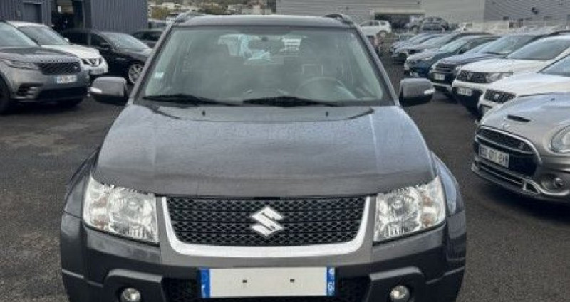 Suzuki Grand Vitara 1.9 DDIS 3P 2012 - photo n°2 Suzuki Grand Vitara 1.9 DDIS 3P  occasion à AUBIERE - photo n°2