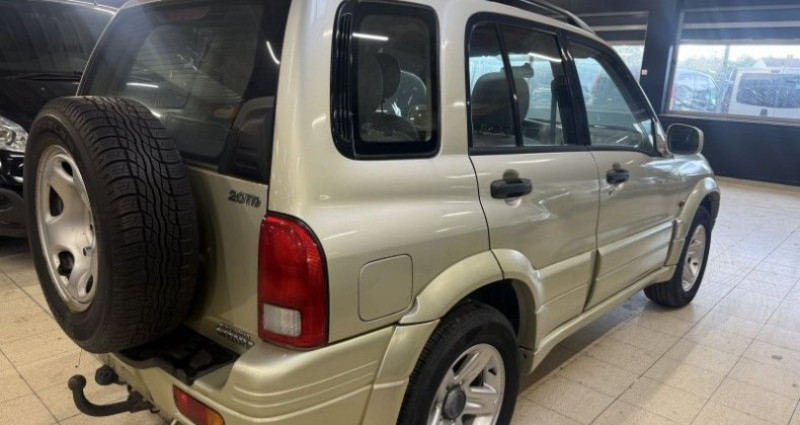 Suzuki Grand Vitara 2.0 TD LUXE 5P 2001 - photo n°2 Suzuki Grand Vitara 2.0 TD LUXE 5P  occasion à Fouquière les Lens - photo n°2