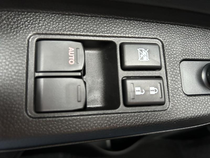 Suzuki Ignis 1.2 Dualjet Hybrid 83ch Avantage  occasion  Varennes-Vauzelles - photo n17