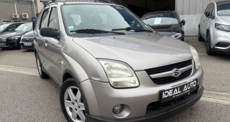 Suzuki Ignis 1.5 VVT GLX 4X4 En L'état 2004 - photo n°2 Suzuki Ignis 1.5 VVT GLX 4X4 En L'état  occasion à SAINT MARTIN D'HERES - photo n°2