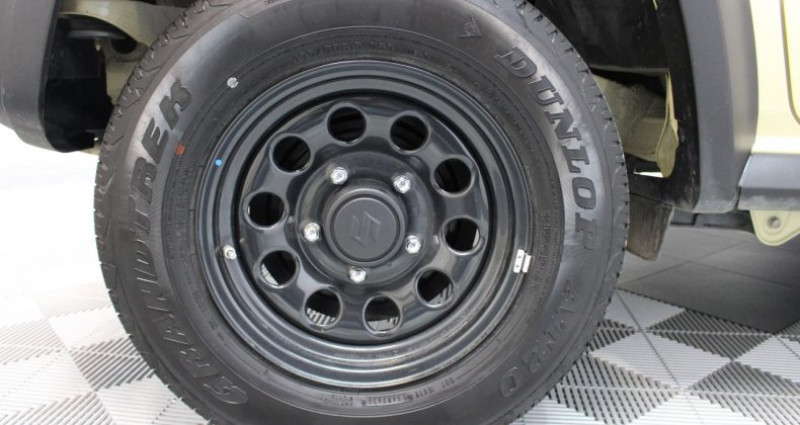 Suzuki Jimny 1.5i VVT - 102 2018 Privilège Entreprise 2024 - photo n°5 Suzuki Jimny 1.5i VVT - 102 2018 Privilège Entreprise  occasion à Montelier - photo n°5