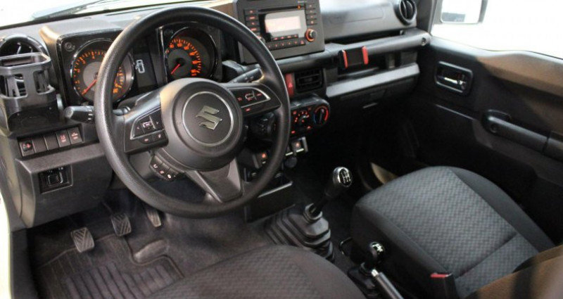 Suzuki Jimny 1.5i VVT - 102 2018 Privilège Entreprise 2024 - photo n°7 Suzuki Jimny 1.5i VVT - 102 2018 Privilège Entreprise  occasion à Montelier - photo n°7