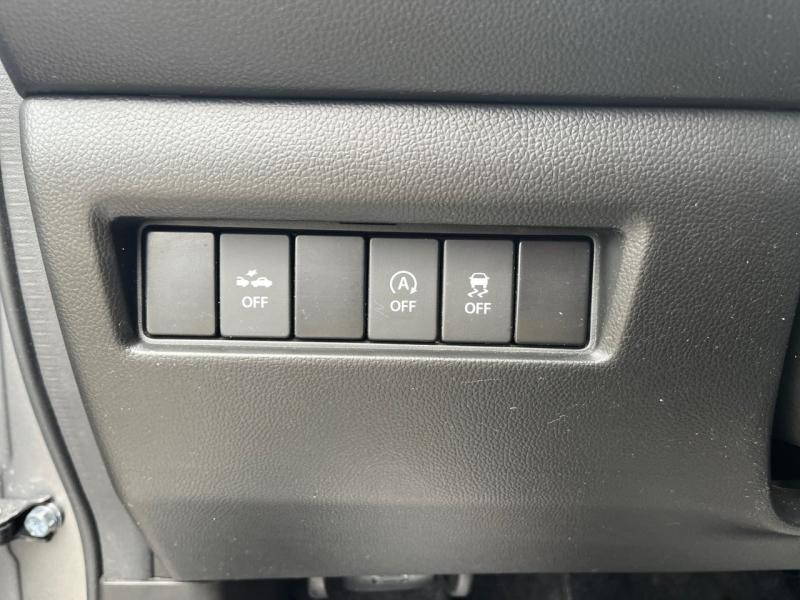 Suzuki Swift 1.2 Dualjet Hybrid 83ch Avantage  occasion � Cesson-S�vign� - photo n�13