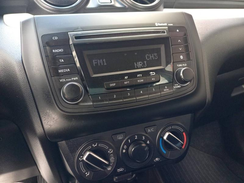 Suzuki Swift 1.2 Dualjet Hybrid 83ch Avantage  occasion  Vert-Saint-Denis - photo n20