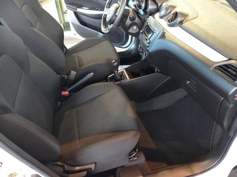 Suzuki Swift 1.2 Dualjet Hybrid 83ch Avantage  occasion  Vert-Saint-Denis - photo n11