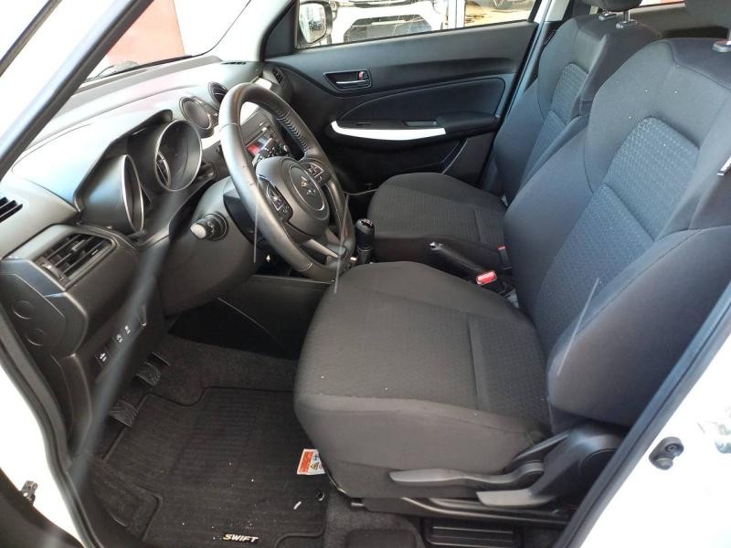 Suzuki Swift 1.2 Dualjet Hybrid 83ch Avantage  occasion  Vert-Saint-Denis - photo n10
