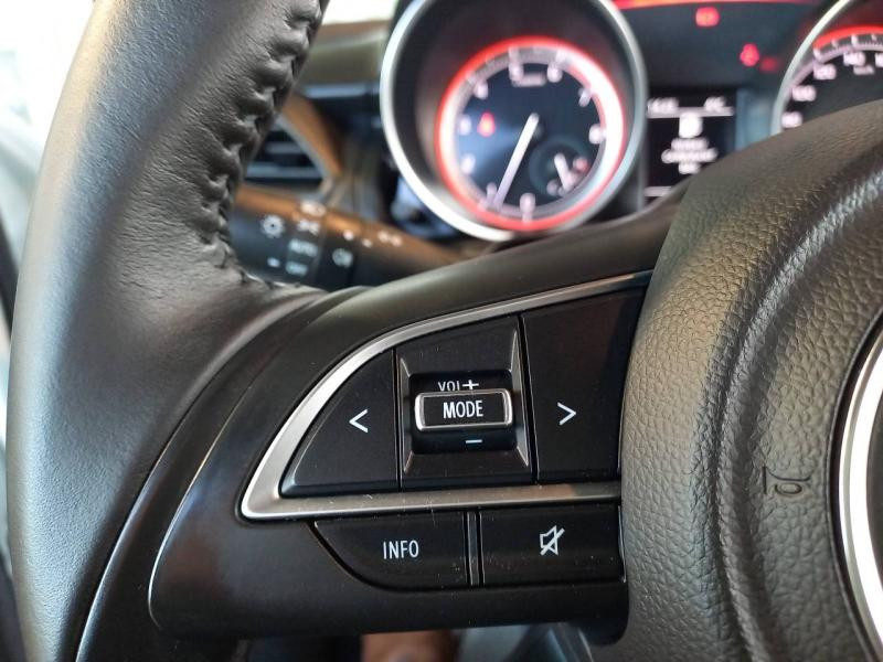 Suzuki Swift 1.2 Dualjet Hybrid 83ch Avantage  occasion  Vert-Saint-Denis - photo n18