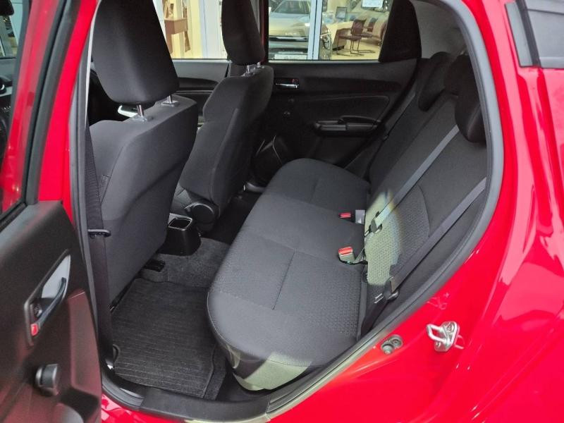 Suzuki Swift 1.2 Dualjet Hybrid 83ch Privilège  occasion � Vert-Saint-Denis - photo n�12