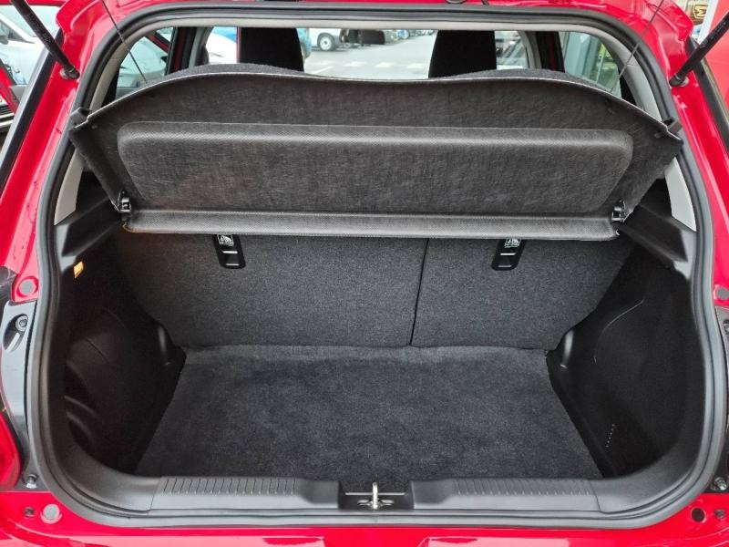 Suzuki Swift 1.2 Dualjet Hybrid 83ch Privilège  occasion � Vert-Saint-Denis - photo n�13
