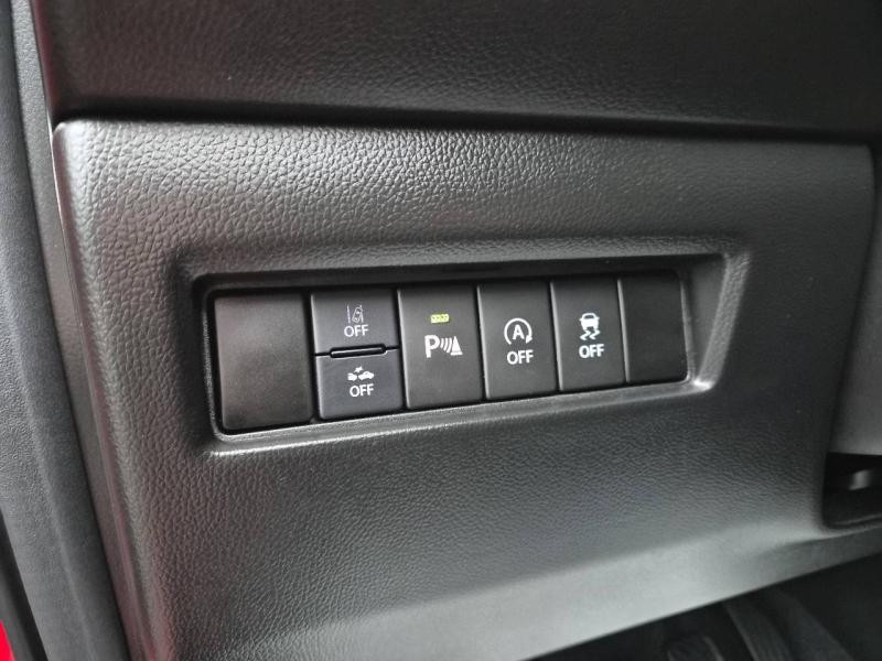 Suzuki Swift 1.2 Dualjet Hybrid 83ch Privilège  occasion � Vert-Saint-Denis - photo n�16