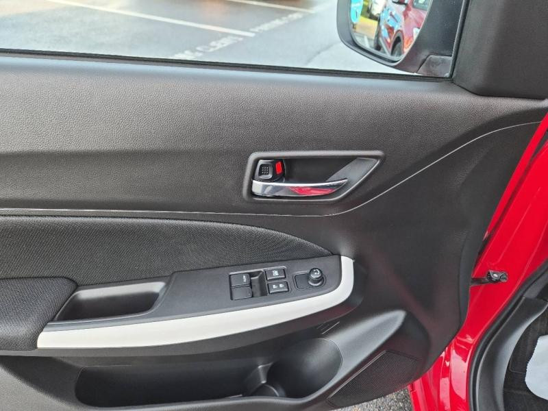 Suzuki Swift 1.2 Dualjet Hybrid 83ch Privilège  occasion � Vert-Saint-Denis - photo n�15