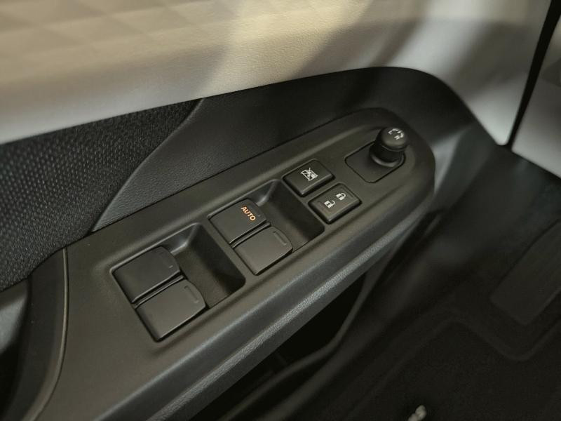 Suzuki Swift 1.2 Hybrid 83ch Avantage  occasion � Le Mans - photo n�16