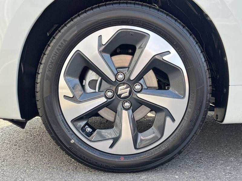 Suzuki Swift 1.2 Hybrid 83ch Pack Auto  occasion  Cesson-Sevigné - photo n9