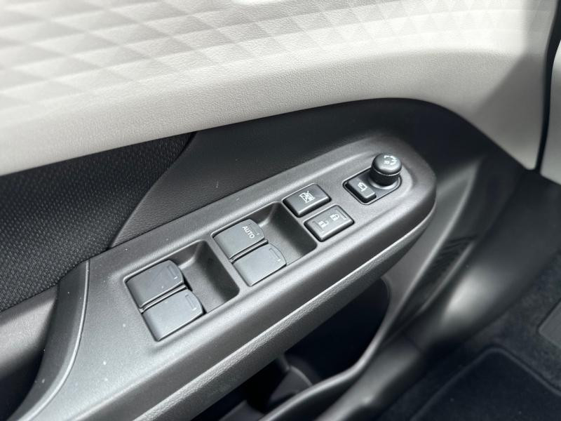 Suzuki Swift 1.2 Hybrid 83ch Pack Auto 2025 - photo n°12 Suzuki Swift 1.2 Hybrid 83ch Pack Auto  occasion à Cesson-Sévigné - photo n°12