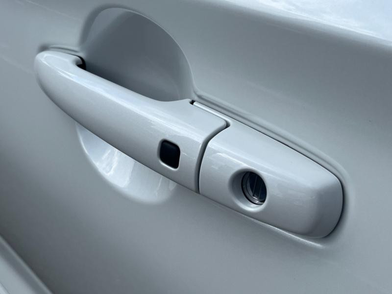 Suzuki Swift 1.2 Hybrid 83ch Pack 2025 - photo n°9 Suzuki Swift 1.2 Hybrid 83ch Pack  occasion à Cesson-Sévigné - photo n°9