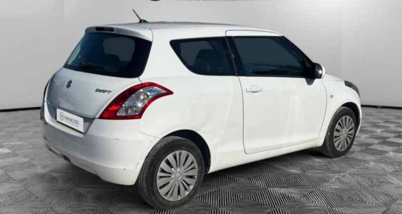 Suzuki Swift 1.2 VVT - 94 cv - Avantage *Premire main  occasion  nice - photo n5