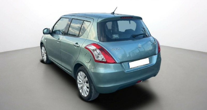 Suzuki Swift III 1.2 VVT GLX 2010 - photo n°4 Suzuki Swift III 1.2 VVT GLX  occasion à SARCELLES - photo n°4