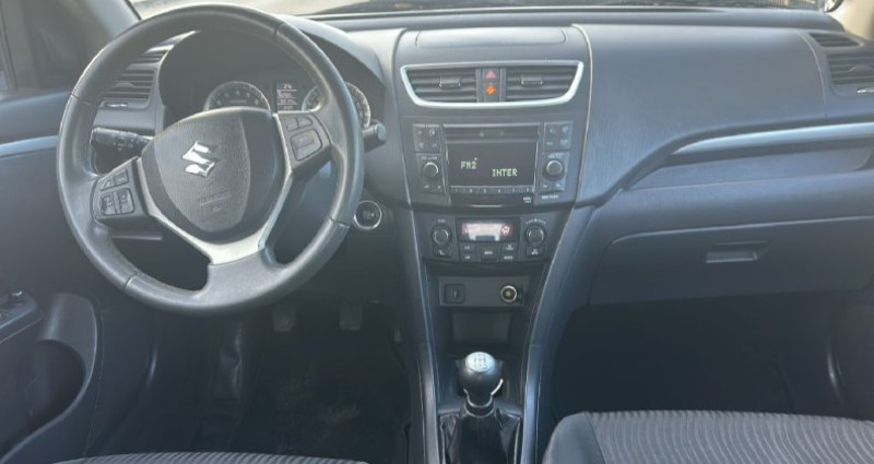 Suzuki Swift III 1.2 VVT GLX 2010 - photo n°3 Suzuki Swift III 1.2 VVT GLX  occasion à SARCELLES - photo n°3
