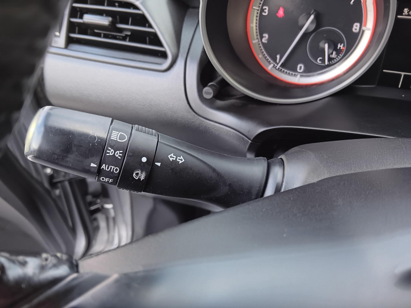 Suzuki Swift Swift 1.2 Dualjet Hybrid Avantage 5p  occasion � Millau - photo n�15