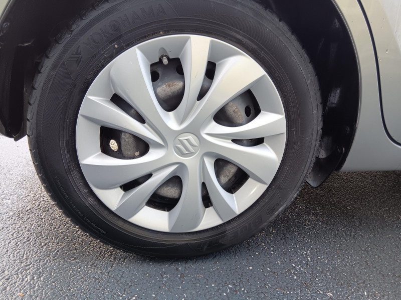 Suzuki Swift Swift 1.2 Dualjet Hybrid Avantage 5p  occasion � Millau - photo n�19