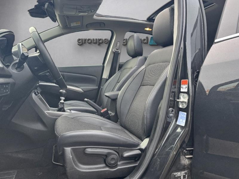 Suzuki SX4 S-Cross 1.4 Boosterjet Hybrid 129ch Style 2023 - photo n°12 Suzuki SX4 S-Cross 1.4 Boosterjet Hybrid 129ch Style  occasion à Cesson-Sévigné - photo n°12