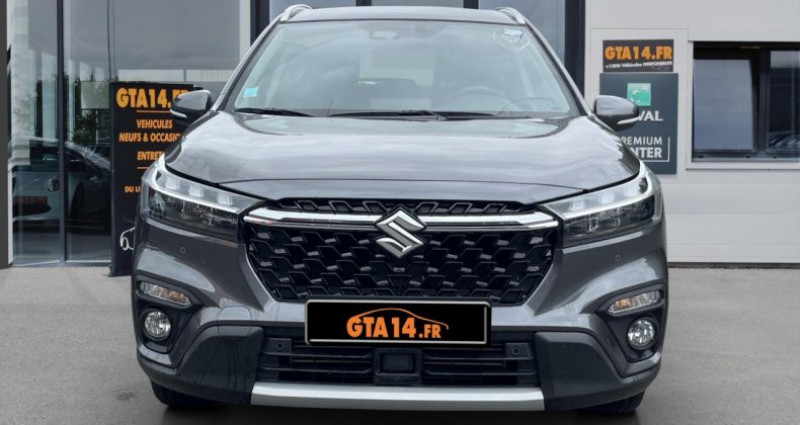 Suzuki SX4 S-Cross 1.4 Boosterjet + Hybrid Privilège 2023 - photo n°2 Suzuki SX4 S-Cross 1.4 Boosterjet + Hybrid Privilège  occasion à LE CASTELET - photo n°2