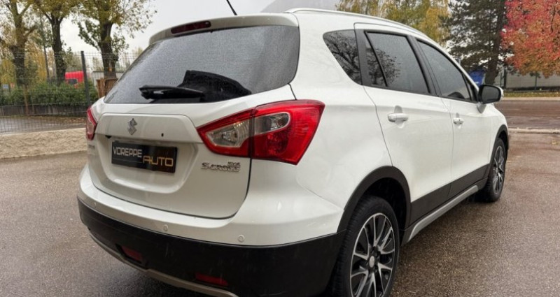 Suzuki SX4 S-Cross 1.6 DDIS STYLE/ CRITAIR 2 / 2013 - photo n°4 Suzuki SX4 S-Cross 1.6 DDIS STYLE/ CRITAIR 2 /  occasion à Moirans - photo n°4