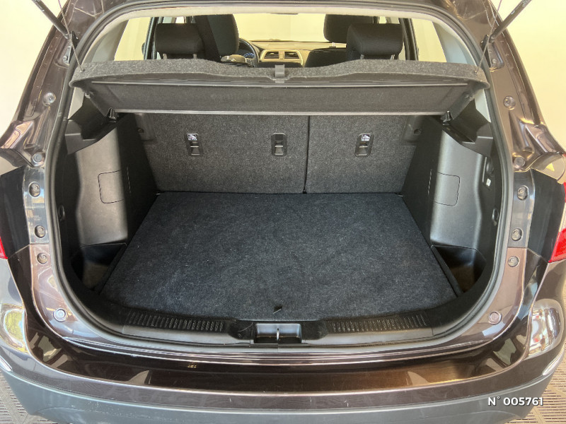 Suzuki SX4 S-Cross SX4 S-Cross 1.6 VVT 120 ch Avantage  occasion  Le Havre - photo n7