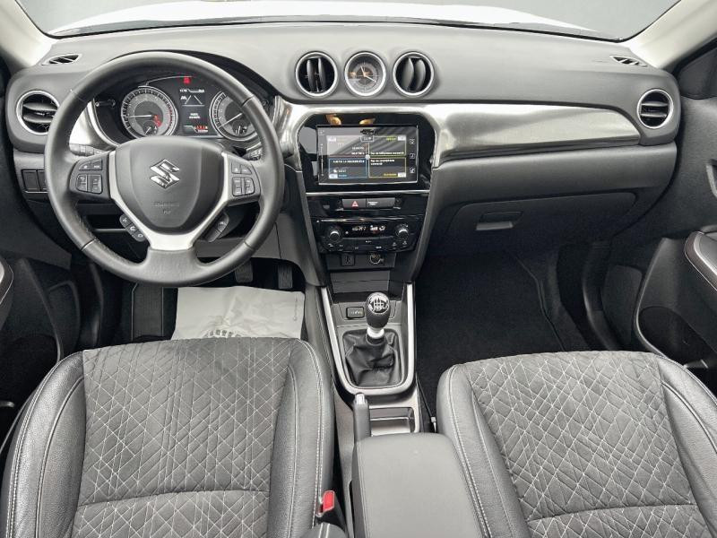 Suzuki VITARA 1.4 Boosterjet Hybrid 129ch Style 2022 - photo n°9 Suzuki VITARA 1.4 Boosterjet Hybrid 129ch Style  occasion à Cesson-Sévigné - photo n°9