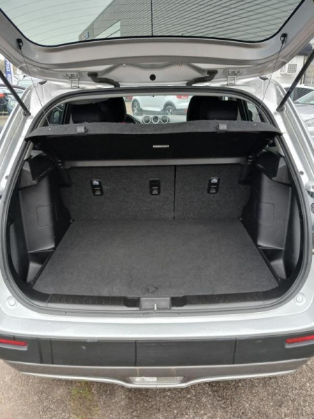 Suzuki VITARA 1.4 Boosterjet Hybrid Allgrip Privilège 2020 - photo n°6 Suzuki VITARA 1.4 Boosterjet Hybrid Allgrip Privilège  occasion à SETE - photo n°6