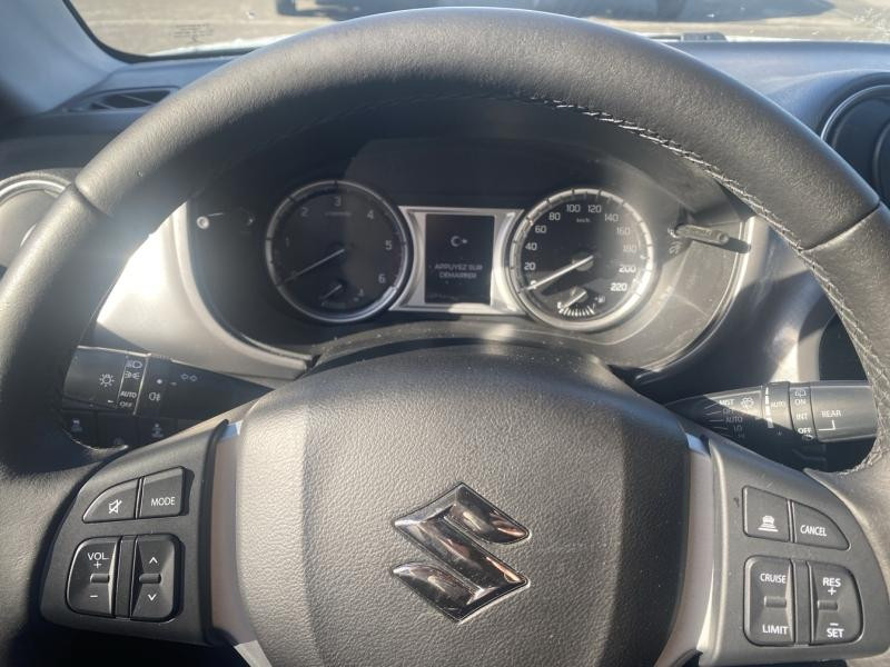 Suzuki VITARA 1.6 DDiS Pack 2017 - photo n°15 Suzuki VITARA 1.6 DDiS Pack  occasion à Jaux - photo n°15