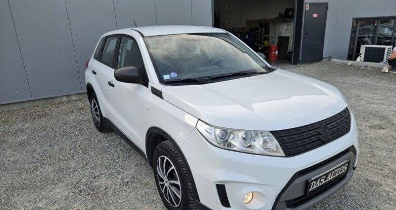 Suzuki VITARA 1.6 VVT 120ch Avantage  occasion à Saint-Jean-de-Linières - photo n°2
