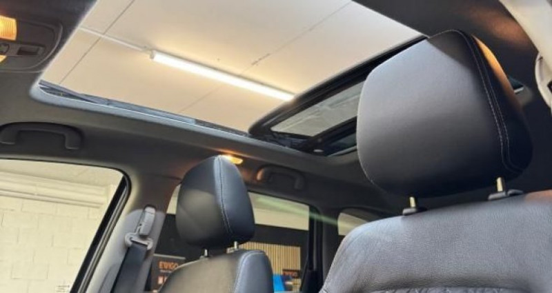 Suzuki VITARA 130ch PRIVILEGE ALLGRIP 4X4 BVA CARPLAY TOIT OUVRANT ATTELAG 2021 - photo n°4 Suzuki VITARA 130ch PRIVILEGE ALLGRIP 4X4 BVA CARPLAY TOIT OUVRANT ATTELAG  occasion à Brignais - photo n°4