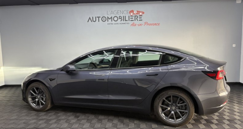 Tesla Model 3 275 CV 2022 - photo n°4 Tesla Model 3 275 CV  occasion à Venelles - photo n°4