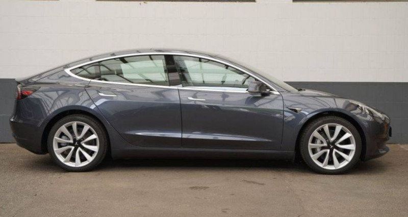 Tesla Model 3 Long-Range Dual Motor AWD  occasion à Chatillon - photo n°5