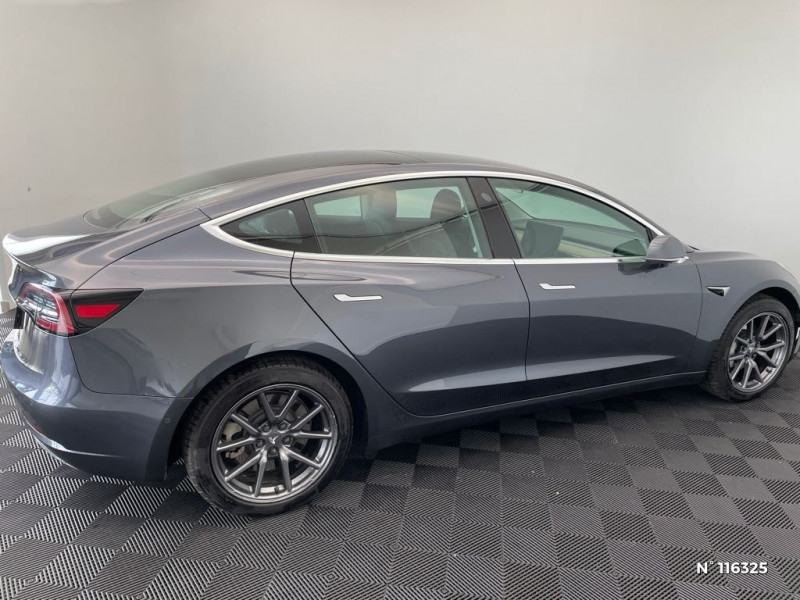 Annonce Tesla model 3 (2) 476 autonomie standard plus rwd licorne