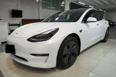 Tesla Model 3 occasion année 2021 boite Automatique Annonce Tesla Model 3 occasion Electrique STANDARD RWD PLUS MY21 à Villenave-d'Ornon