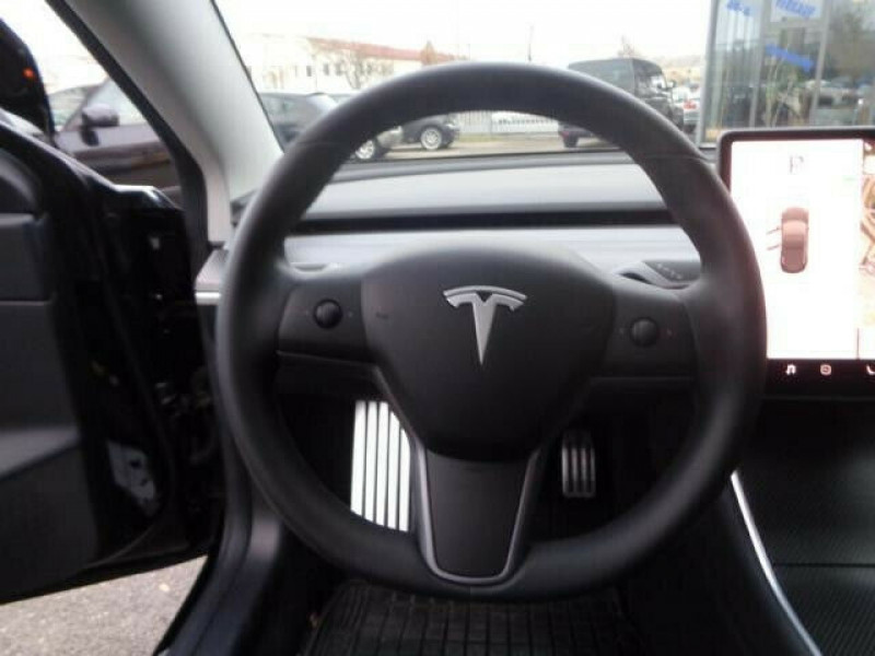 Tesla Model 3 STANDARD RWD PLUS Noir occasion à Villenave-d'Ornon - photo n°6