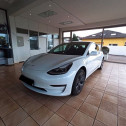 Tesla Model 3 occasion année 2019 boite Automatique Annonce Tesla Model 3 occasion Electrique STANDARD RWD PLUS à Villenave-d'Ornon