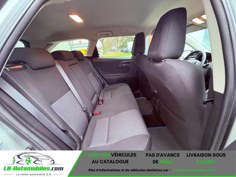 Toyota Auris Touring Sports 100 VVT-i  occasion � Beaupuy - photo n�8