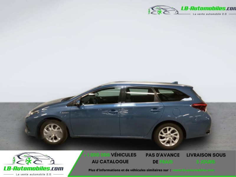 Toyota Auris Touring Sports 100 VVT-i  occasion � Beaupuy - photo n�4
