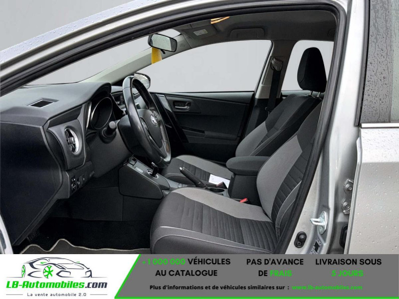 Toyota Auris Touring Sports 100 VVT-i  occasion � Beaupuy - photo n�5